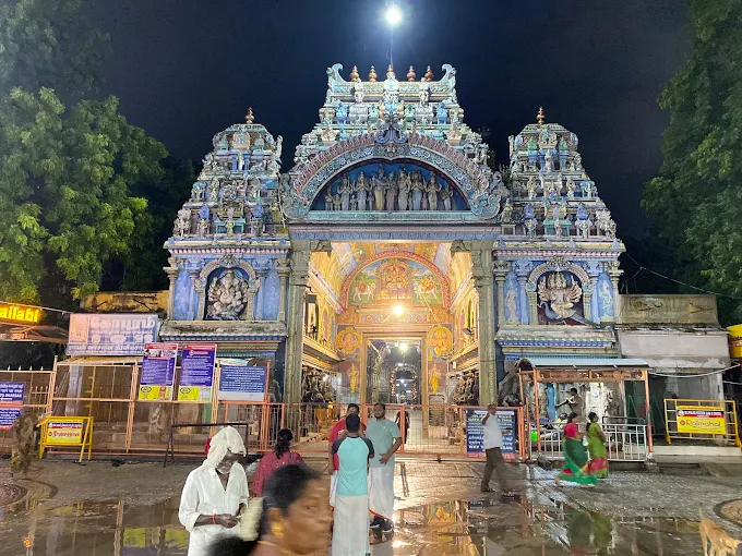 Meenakshi Amman Temple in Madurai - Madurai Ads